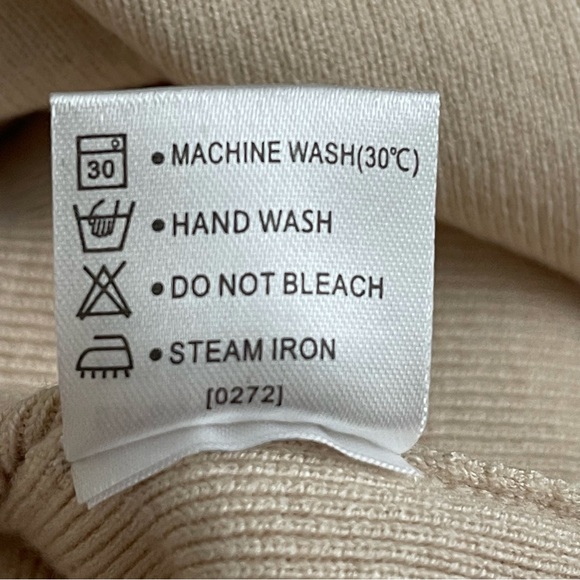 Merokeety Tan Sweater Dress Size Small - Picture 13 of 14